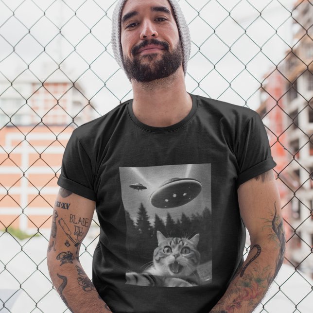 Cat Selfie UFO Tee Funny Alien Abduction Shirt (Creator Uploaded)
