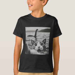 Cat Selfie With Loch Ness Monster Funny Cats Men W T-Shirt
