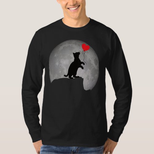 Cat Silhouette in Full Moon with a Heart Beautiful T_Shirt