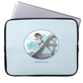 Cat Slides Eiffel Tower – Paris Fun Laptop Sleeve