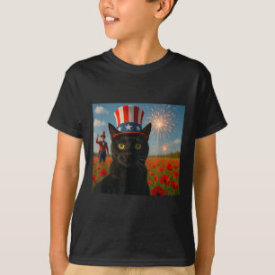 Cat Talking A Selfie Firework 4th Of July Patrioti T-Shirt