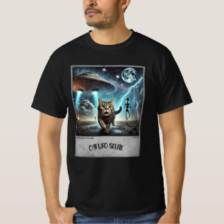 Cat UFO Selfie: Scared Kitty (Man t-shirt) #12 T-Shirt