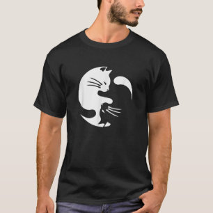 Cat Yin Yang Peace Loving Interconnected  Gift Ide T-Shirt