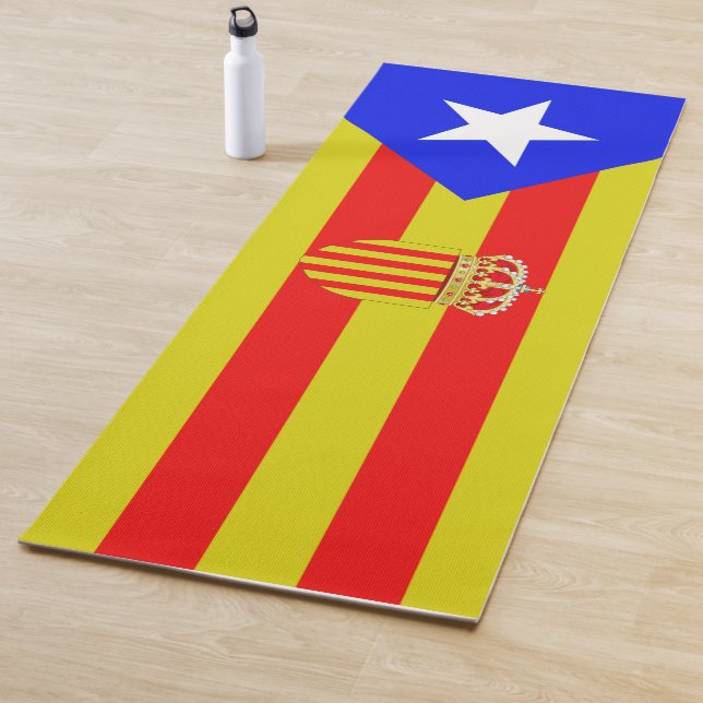 Catalonia flag yoga mat (In Situ)