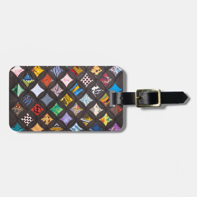 Cathedral window quilt luggage tag (Front Horizontal)