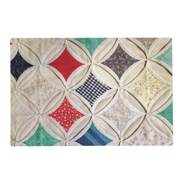 Cathedral Window Quilt Pattern Placemat (Front)