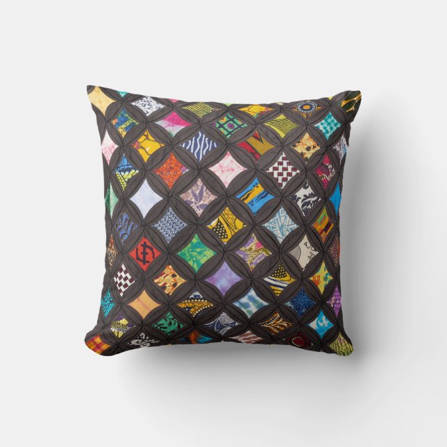 Cathedral window quilt throw pillow (Front)