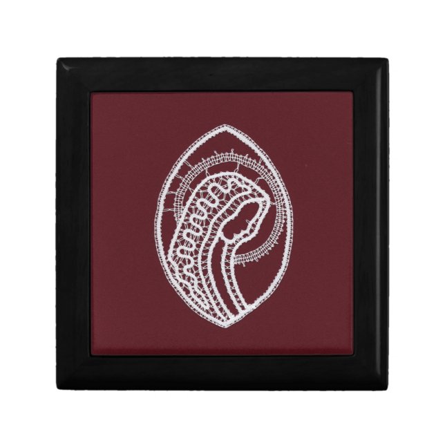 Catholic Blessed Virgin Mary, lace   Gift Box (Front)