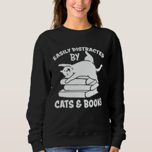 Cats And Books   Cute Cat Owner Cat  Cat Mom Sweatshirt