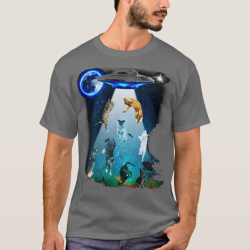 cats and ufo T_Shirt