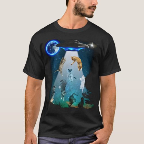 Cats And Ufo  T_Shirt