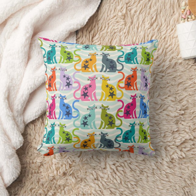 Cats at the beach throw pillow (Blanket)