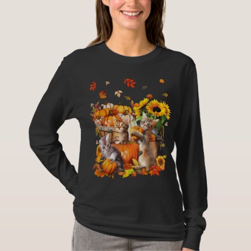 Cats Fall Autumn Pumpkins Thanksgiving Matching Su T_Shirt
