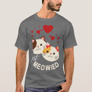 Cats Hugging Together Happy Wedding Married Day Ju T-Shirt