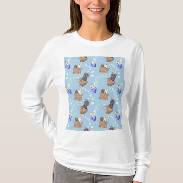 Cats in box and milk drops on blue T-Shirt (Front)