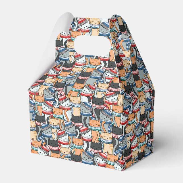Cats in Winter Scarves & Hats Pattern Favor Boxes (Front Side)