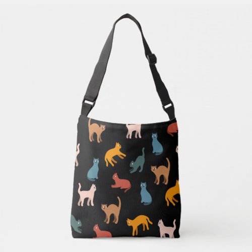 Cats on the black crossbody bag