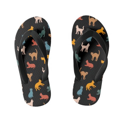 Cats on the black kids flip flops