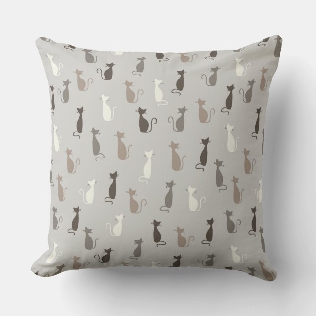 Cats pattern throw pillow (Front)