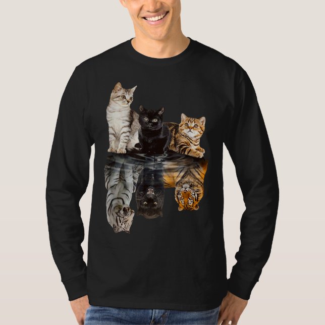 Cats Reflection Mirror Tiger Mom Mother Day Love T-Shirt (Front)