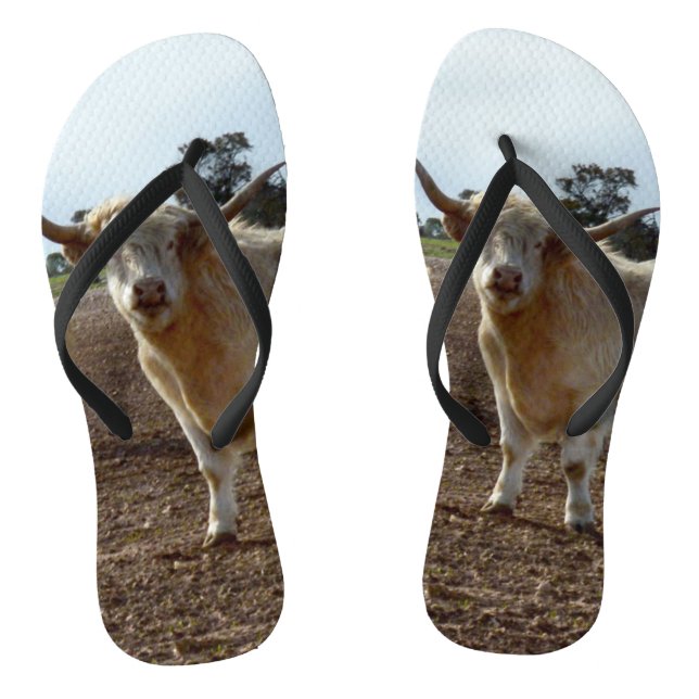 Cattle on the Loose: Highland Cows Wheat Heist Flip Flops (Footbed)
