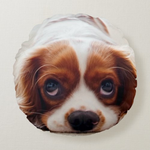 Cavalier King Charles Spaniel Round Pillow