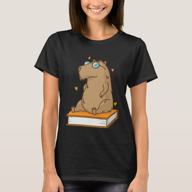 Caviidae Guinea Pig loves reading Books T-Shirt (Front)