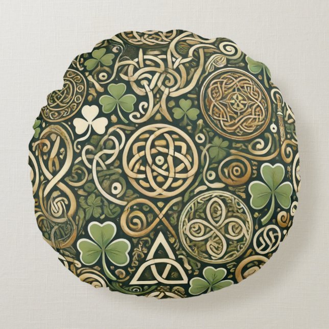 Celtic Bloom Round Pillow (Front)
