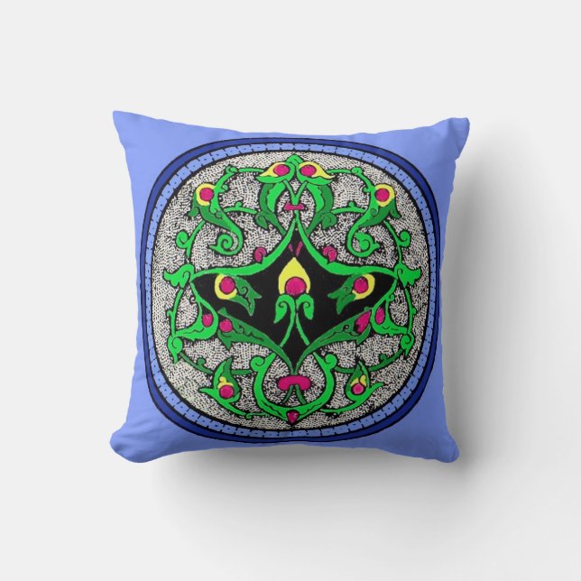 Celtic cartouche throw pillow (Front)
