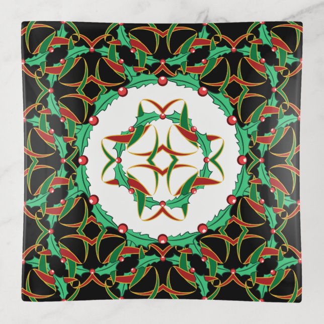Celtic Christmas Holly Wreath Pattern Trinket Tray (Front)