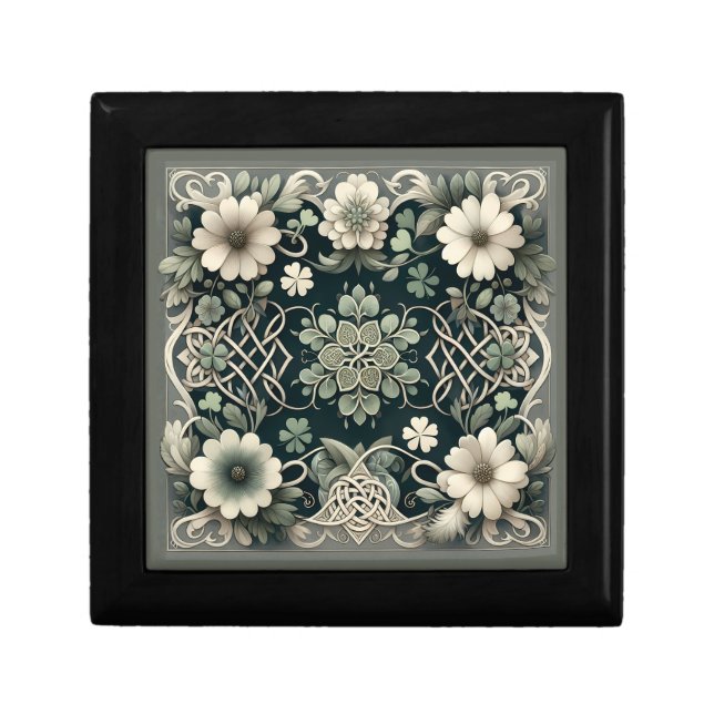 Celtic Clover Floral Charm Gift Box (Front)