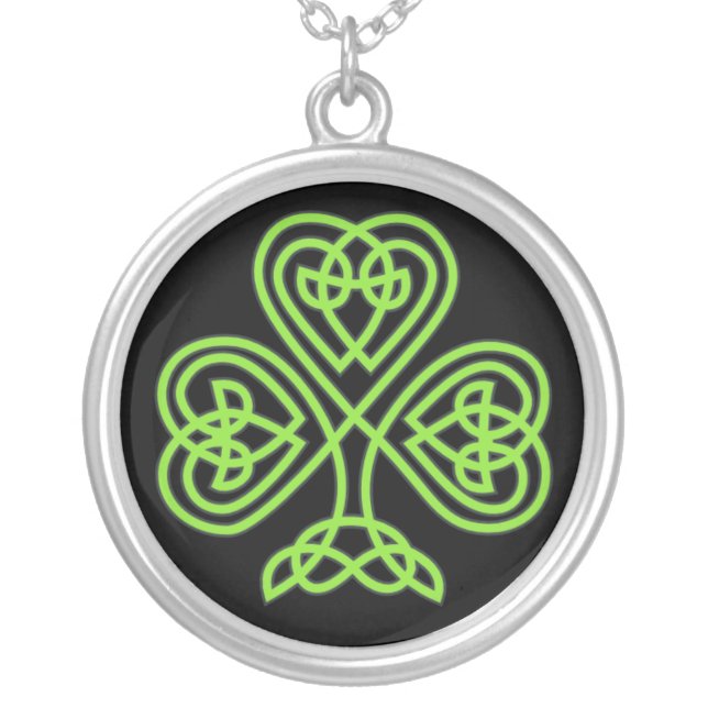 Celtic Clover necklace (Front)
