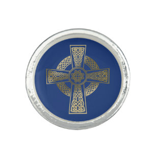 Celtic cross ring