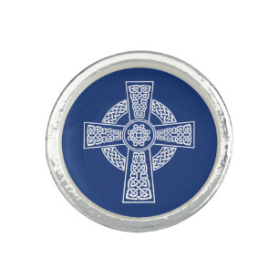 Celtic cross ring