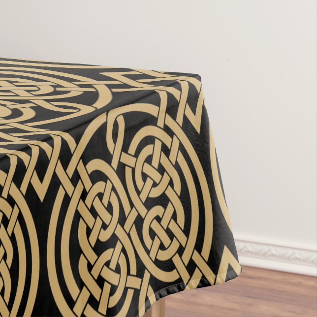 Celtic Knot "Durrow" Pattern Tablecloth (In Situ)