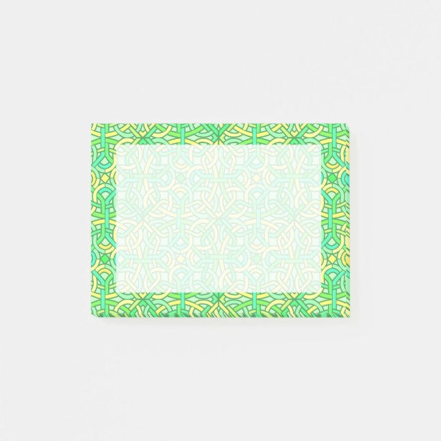 Celtic Knot Irish Braid Pattern Green Yellow Post-it Notes (Front)