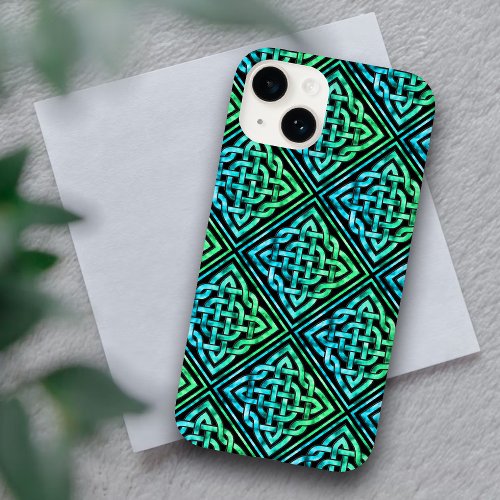 Celtic Knot Pattern iPhone 14 Case