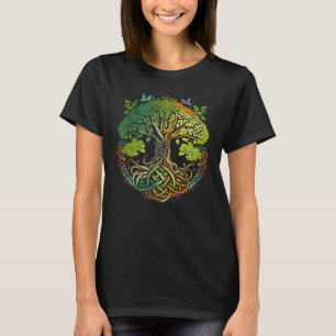 Celtic knot tree life or Gaelic knotwork Oak of li T-Shirt