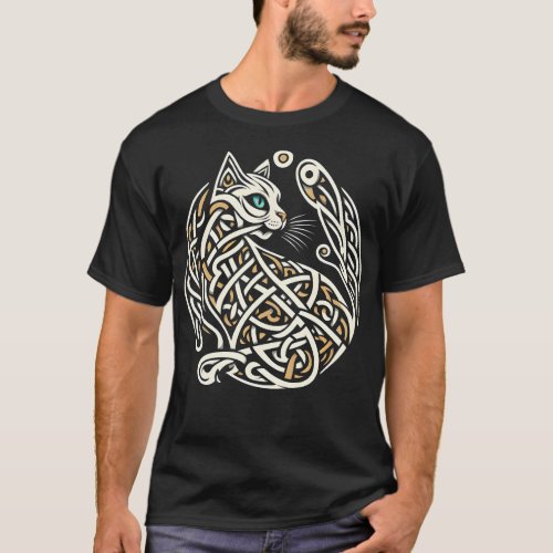 Celtic Knotwork Cat Art T-Shirt