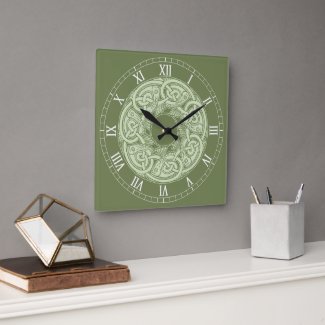 Celtic Knotwork Fish in Green