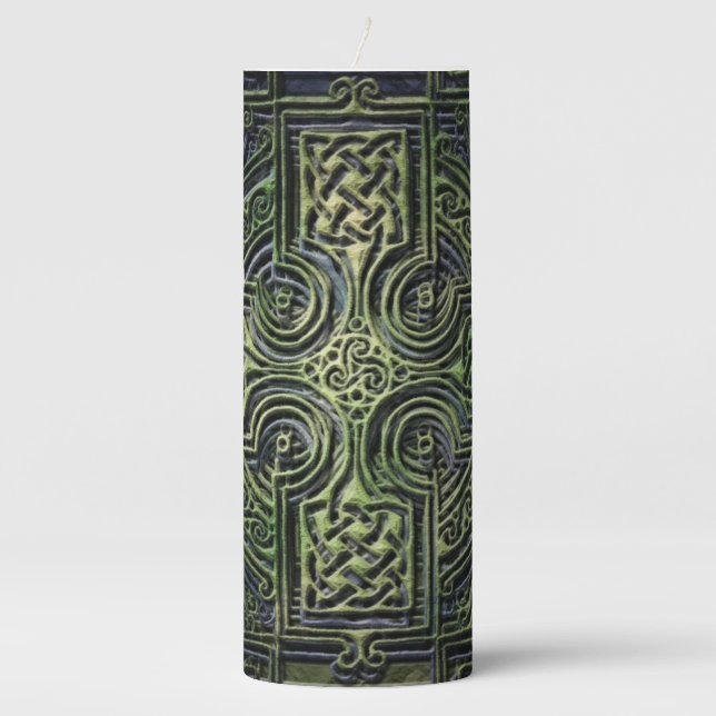 Celtic knotwork St. Patrick's Day Pillar Candle (Front)
