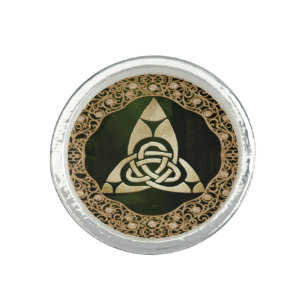 Celtic Trinity Knot on Forest Shadows  Ring