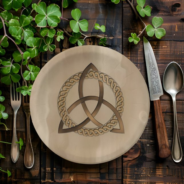 Celtic Triquetra Trinity Knot Paper Plates (Graceful charm: Celebrate with this set of Celtic trinity knot paper plates)