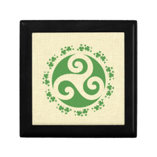 Celtic Triskelion & Shamrocks Gift Box