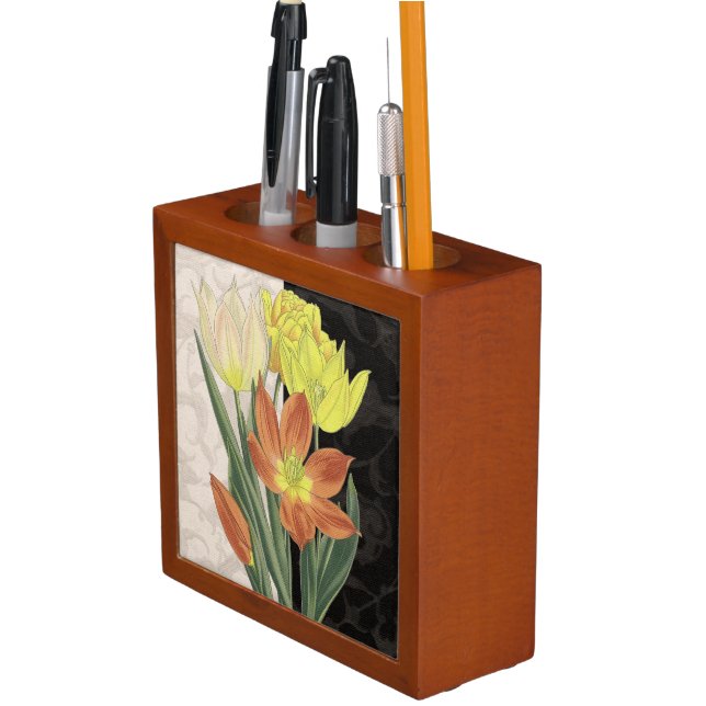 Centerpiece II Pencil Holder (In Situ)