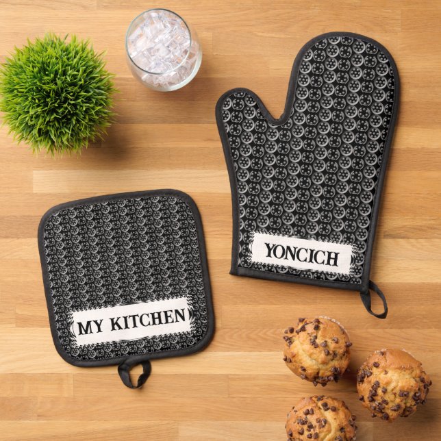 Centesimal 1776 by Kenneth Yoncich Oven Mitt & Pot Holder Set (Top Down)
