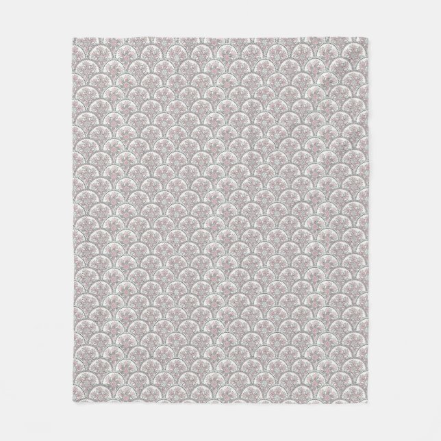 Centle Vintage Pattern Fleece Blanket (Front)