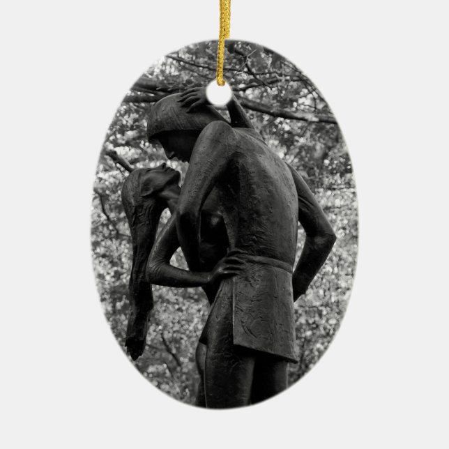 Central Park Autumn: Romeo & Juliet Statue 01 B&W Ceramic Ornament (Front)