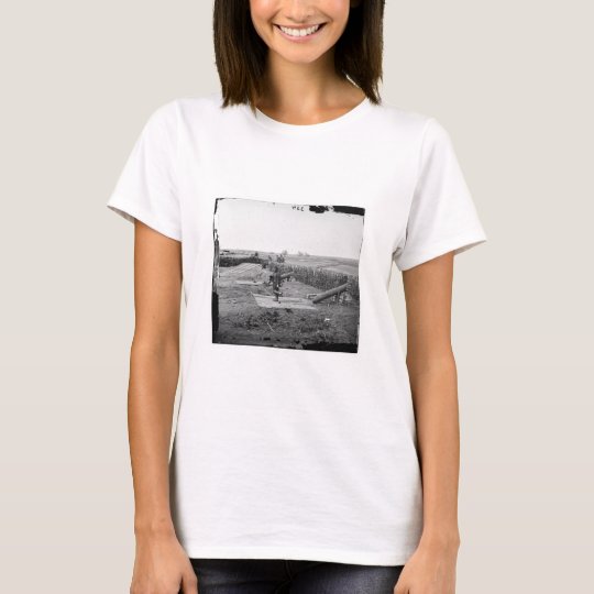 Centreville, Va. Fort on the heights, circa 1861 T-Shirt