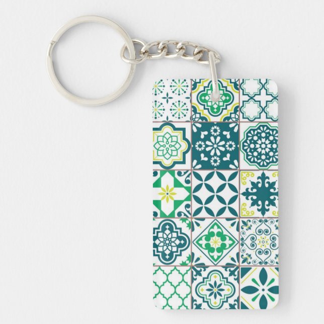 Ceramic tiles pattern keychain (Front)